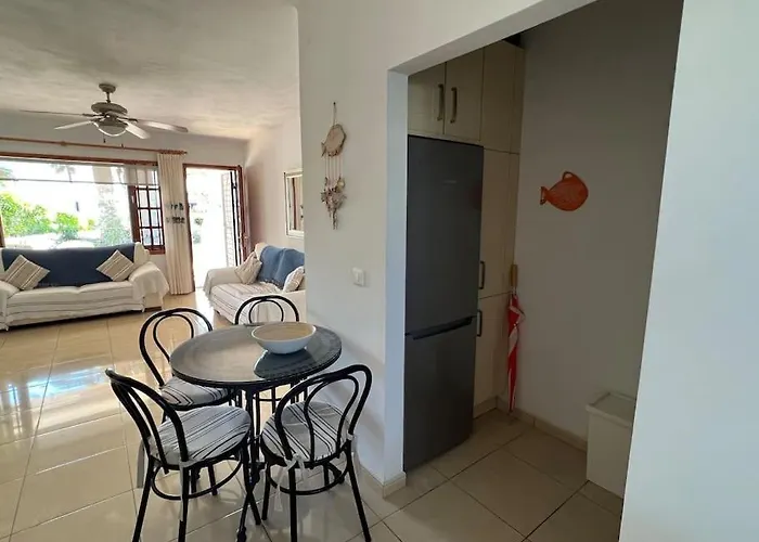 Casa Mo, 2 Bedroom Close To The Apartment *