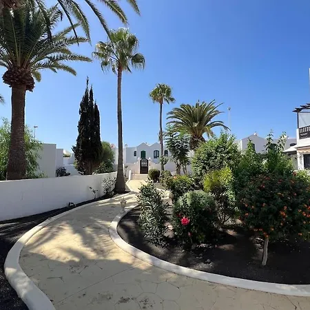 Casa Mo, 2 Bedroom Close To The Appartement Puerto del Carmen (Lanzarote)